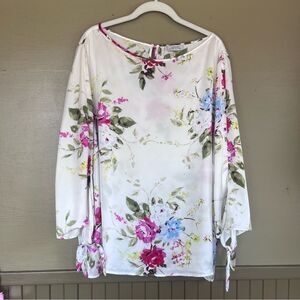 Tahari ASL Floral Wide Tie Sleeve  blouse Keyhole back 3X